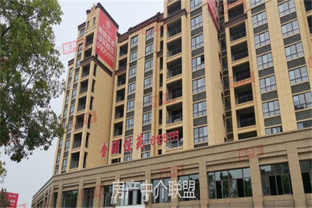 翡翠园2楼简装带车库2室2厅1卫90㎡62万可按揭